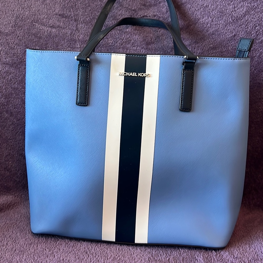Beautiful brand new with tags light blue Michael Kora tote.